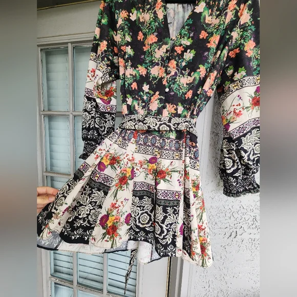 ALICE + OLIVIA ANIS FLORAL MOCK NECK MINI DRESS Sz 6 - Picture 9 of 12